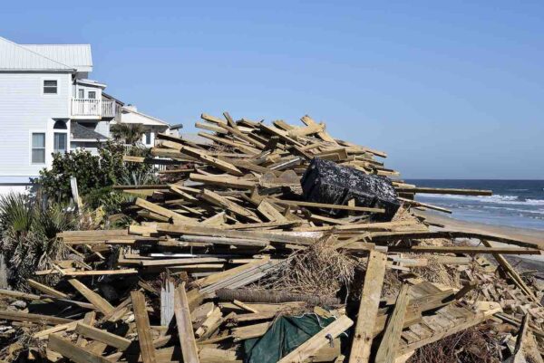 Asbestos exposure on beaches